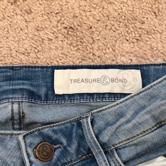 Treasure and Bond Flare Jeans - Picture 2 of 5